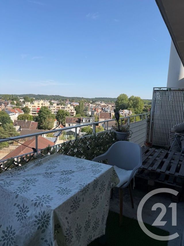 Appartement F3 à vendre - 3 pièces - 70.47 m2 - FONTAINEBLEAU - 77 - ILE-DE-FRANCE - Century 21 Parc & Château