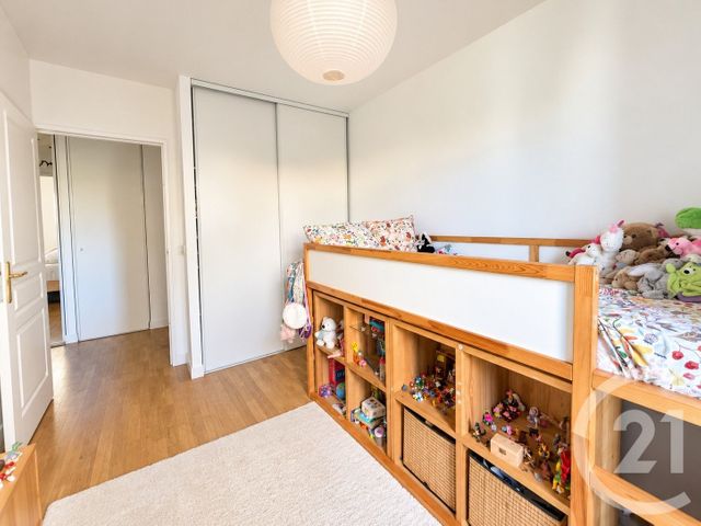 Appartement F3 à vendre - 3 pièces - 66.3 m2 - AVON - 77 - ILE-DE-FRANCE - Century 21 Parc & Château