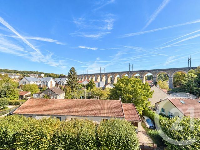 Appartement F3 bis à vendre - 3 pièces - 58.78 m2 - AVON - 77 - ILE-DE-FRANCE - Century 21 Parc & Château