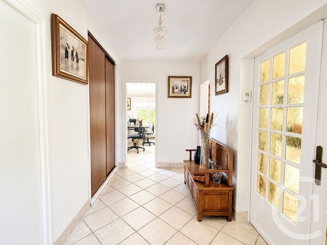 maison à vendre - 7 pièces - 179.63 m2 - ST MARTIN EN BIERE - 77 - ILE-DE-FRANCE - Century 21 Parc & Château