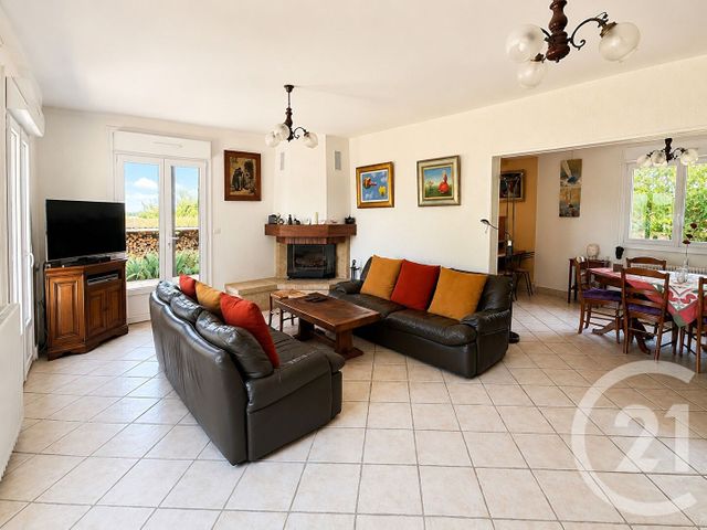 maison à vendre - 7 pièces - 179.63 m2 - ST MARTIN EN BIERE - 77 - ILE-DE-FRANCE - Century 21 Parc & Château