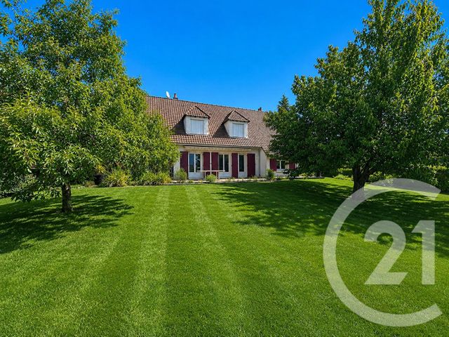 maison à vendre - 7 pièces - 179.63 m2 - ST MARTIN EN BIERE - 77 - ILE-DE-FRANCE - Century 21 Parc & Château