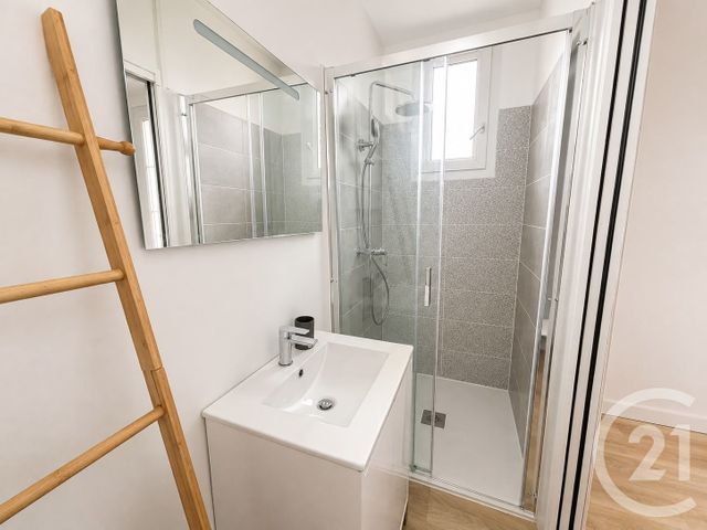 maison à vendre - 7 pièces - 86.77 m2 - FONTAINEBLEAU - 77 - ILE-DE-FRANCE - Century 21 Parc & Château