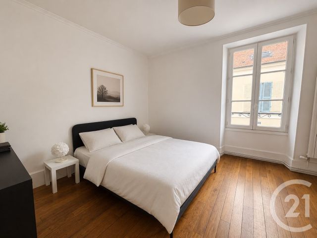 maison à vendre - 7 pièces - 86.77 m2 - FONTAINEBLEAU - 77 - ILE-DE-FRANCE - Century 21 Parc & Château