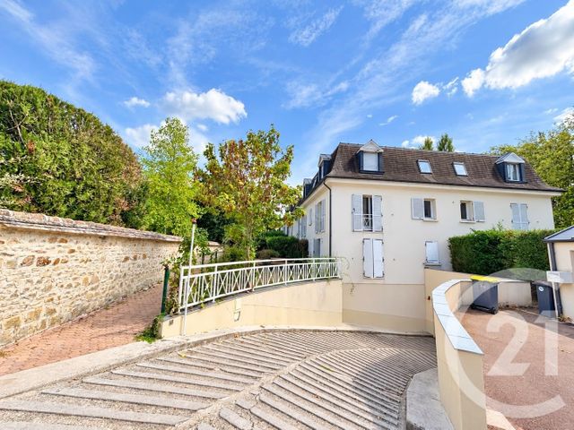 Appartement Studio à vendre - 1 pièce - 30.16 m2 - FONTAINEBLEAU - 77 - ILE-DE-FRANCE - Century 21 Parc & Château