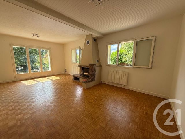 Appartement à vendre - 4 pièces - 102.0 m2 - VULAINES SUR SEINE - 77 - ILE-DE-FRANCE - Century 21 Parc & Château