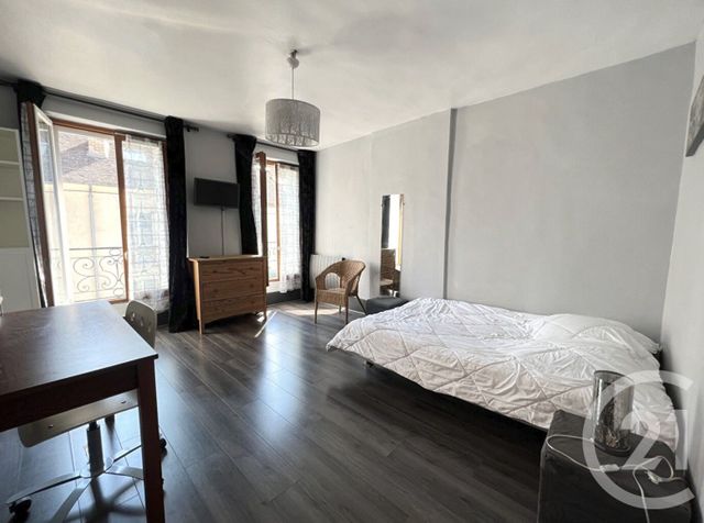 Appartement F1 à vendre - 1 pièce - 24.63 m2 - FONTAINEBLEAU - 77 - ILE-DE-FRANCE - Century 21 Parc & Château