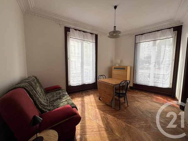 Appartement Studio à vendre - 1 pièce - 21.18 m2 - FONTAINEBLEAU - 77 - ILE-DE-FRANCE - Century 21 Parc & Château