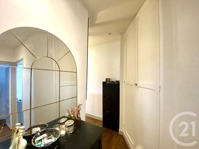 Appartement à vendre - 3 pièces - 54.53 m2 - FONTAINEBLEAU - 77 - ILE-DE-FRANCE - Century 21 Parc & Château