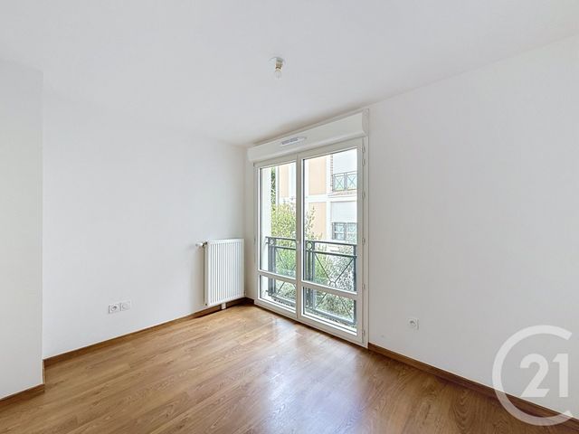 Appartement F4 à vendre - 4 pièces - 79.59 m2 - FONTAINEBLEAU - 77 - ILE-DE-FRANCE - Century 21 Parc & Château