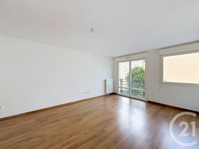 Appartement F4 à vendre - 4 pièces - 79.59 m2 - FONTAINEBLEAU - 77 - ILE-DE-FRANCE - Century 21 Parc & Château