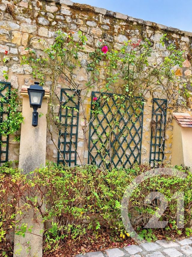 Appartement F4 à vendre - 4 pièces - 97.6 m2 - FONTAINEBLEAU - 77 - ILE-DE-FRANCE - Century 21 Parc & Château
