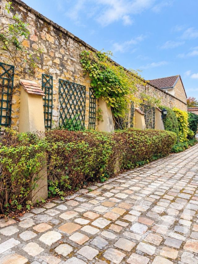 Appartement F4 à vendre - 4 pièces - 97.6 m2 - FONTAINEBLEAU - 77 - ILE-DE-FRANCE - Century 21 Parc & Château