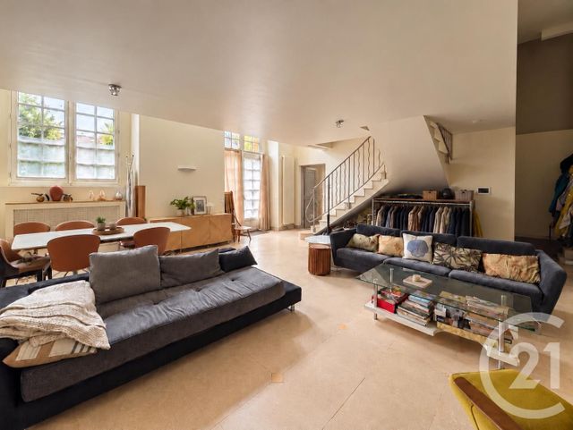 Appartement F4 à vendre - 4 pièces - 97.6 m2 - FONTAINEBLEAU - 77 - ILE-DE-FRANCE - Century 21 Parc & Château