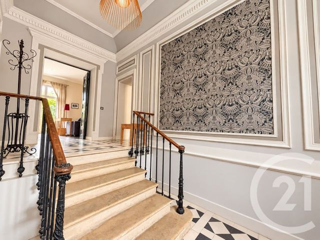 maison à vendre - 6 pièces - 190.99 m2 - FONTAINEBLEAU - 77 - ILE-DE-FRANCE - Century 21 Parc & Château