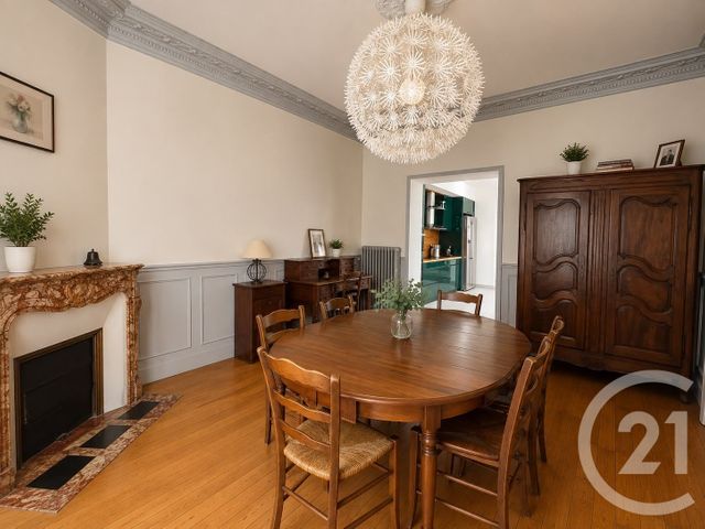 maison à vendre - 7 pièces - 150.9 m2 - FONTAINEBLEAU - 77 - ILE-DE-FRANCE - Century 21 Parc & Château