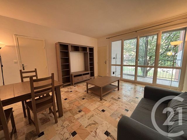 Appartement F2 à vendre - 2 pièces - 54.17 m2 - AVON - 77 - ILE-DE-FRANCE - Century 21 Parc & Château